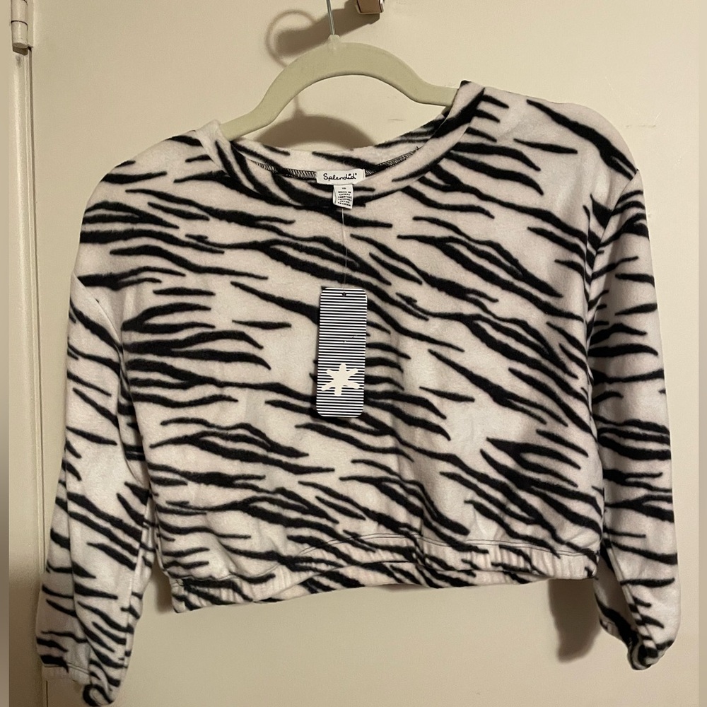 Splendid girl’s fleece top